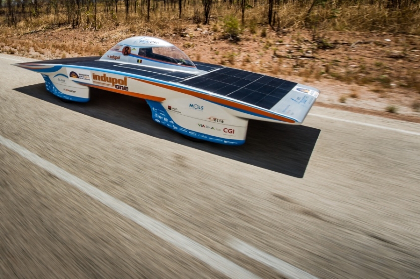 © 20131006_solarteam_9 / World Solar Challenge : voici l’Indupol ONE, la voiture fabriquée par l’équipe belge pour le World Solar Challenge 2013.