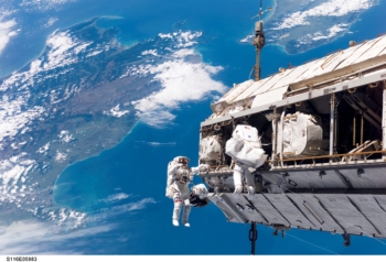 Thomas Pesquet sortira dans l'espace © Nasa. Thomas Pesquet espace proxima ISS