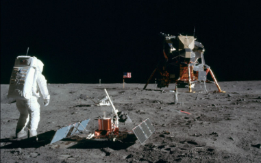 Les premiers pas de l'Homme sur la Lune, le 21 juillet 1969.